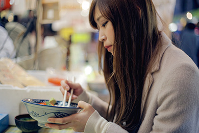 年末の賑わいは冬の風物詩