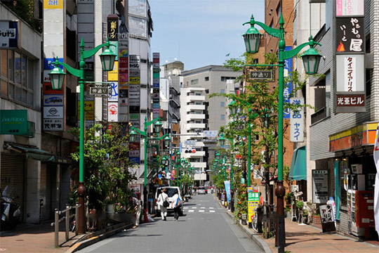 多数のゲイバーが集結！日本一のゲイタウン